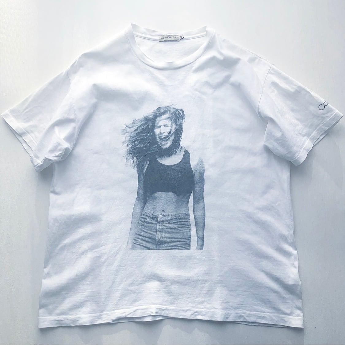 90s Calvin Klein Jeans photo by Bruce Weber Carre Otis Tシャツ 白 表記 M (L〜XL位)  | niche (ニッチ) powered by BASE