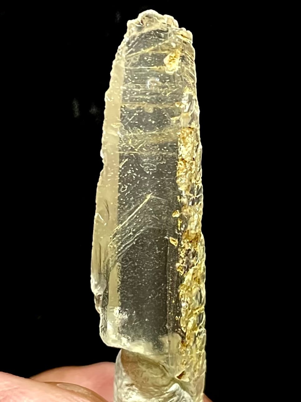 29) 高千穂天岩戸水晶「栄華」2