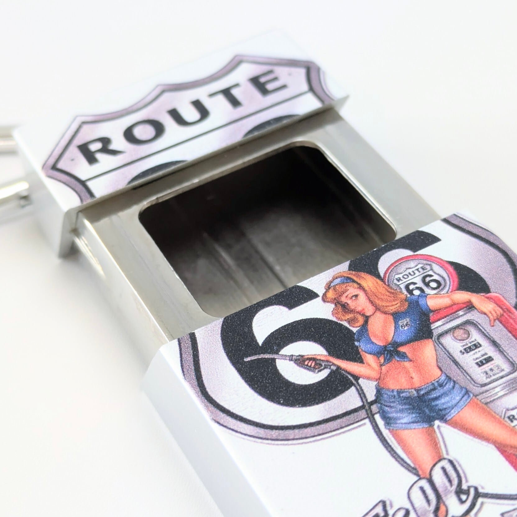 【 Route 66 ( ルート66 ) 】 Portable Ashtray / 携帯灰皿 / カラビナポータブルアシュトレイ　〚アメリカン雑貨 アメトイ〛