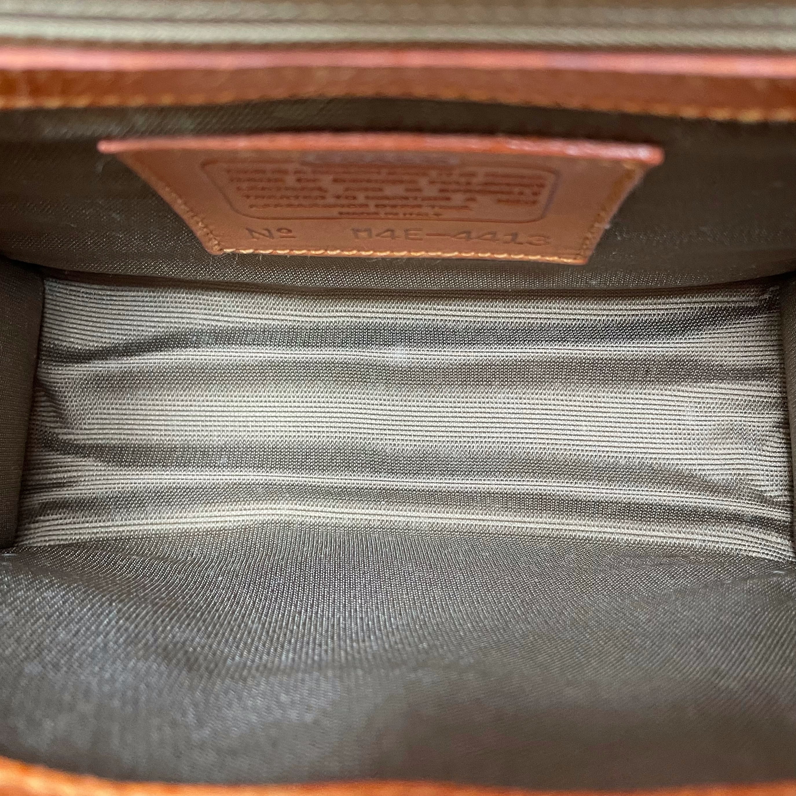 VERY RARE COLOR VINTAGE COACH (OLD COACH オールドコーチ) MADISON