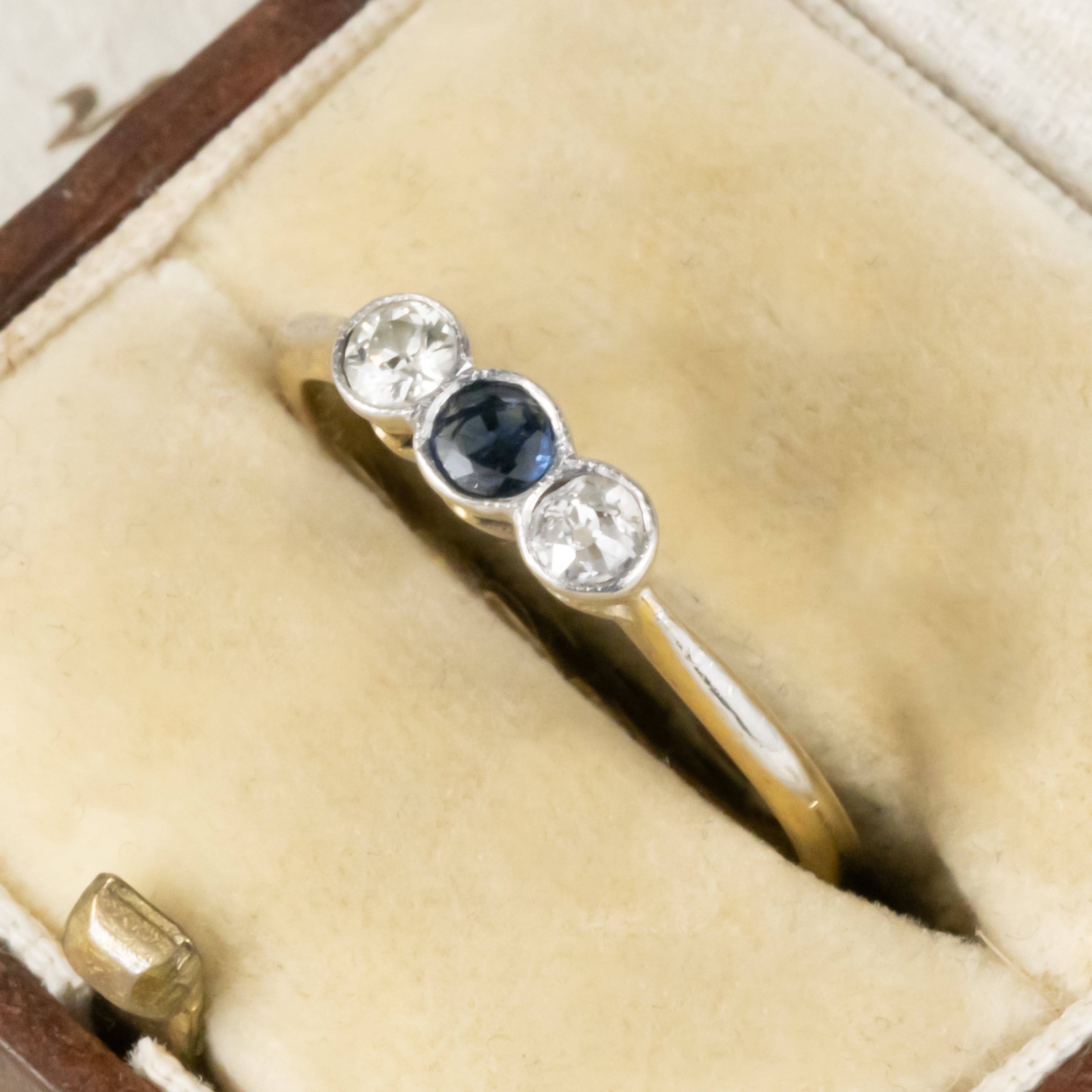 K18 アンティーク リング フランス アンティーク リング K18 イーグルヘッド 1900年前後頃