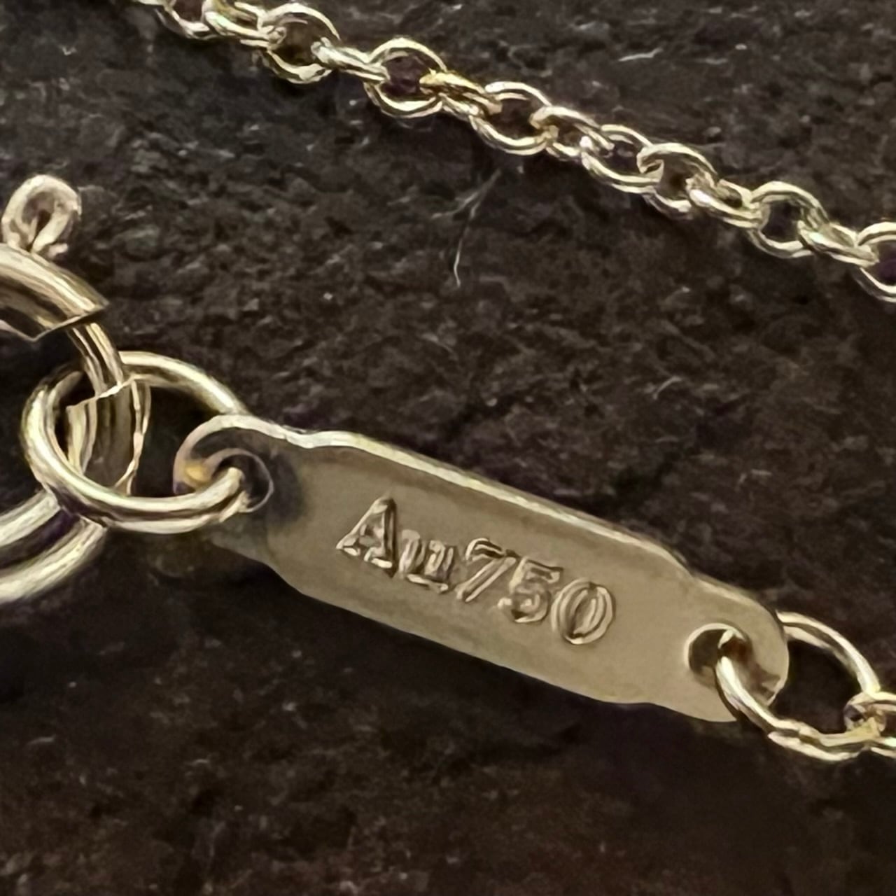 OLD TIFFANY & CO. Peace Sign 18K Gold Charm Necklace OLD TIFFANY & CO. Peace Sign 18K Gold Charm Necklace
