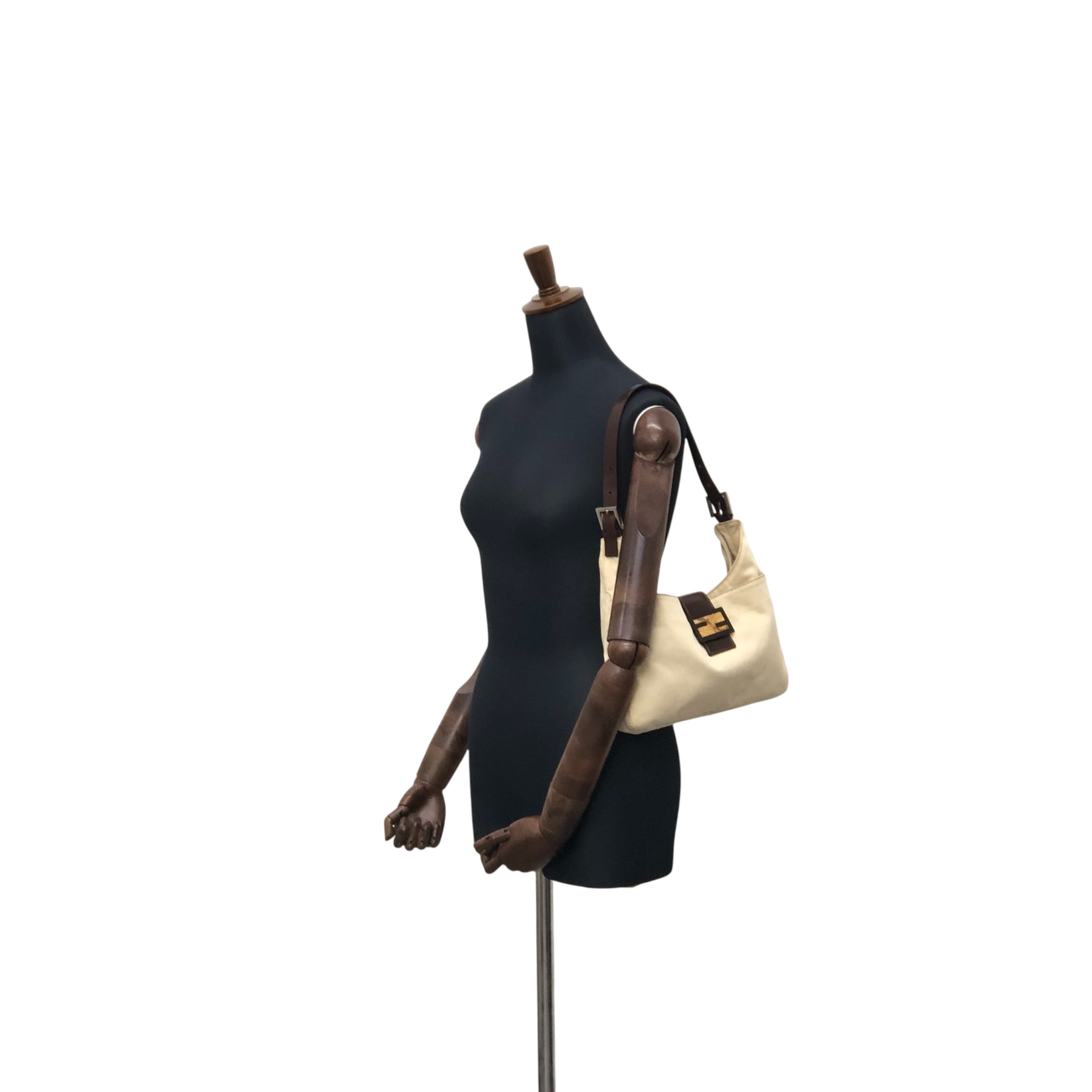 FENDI フェンディ ショルダーバッグ ベージュ FFロゴ キャンバス