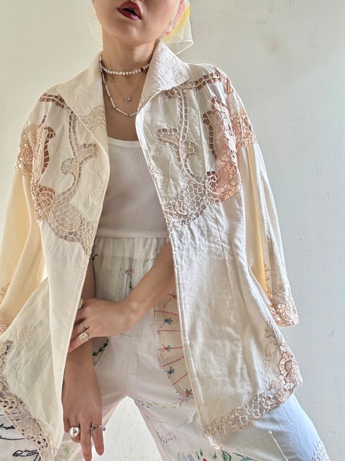 ①"Loop Collection" Tea Cloth Cutwork Lace Jacket