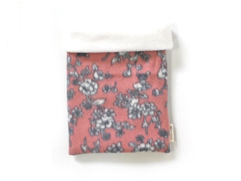 ハリネズミ用寝袋 M(冬用) フリース×フリース 芍薬 桃 / Regular Snuggle Sack for Hedgehog