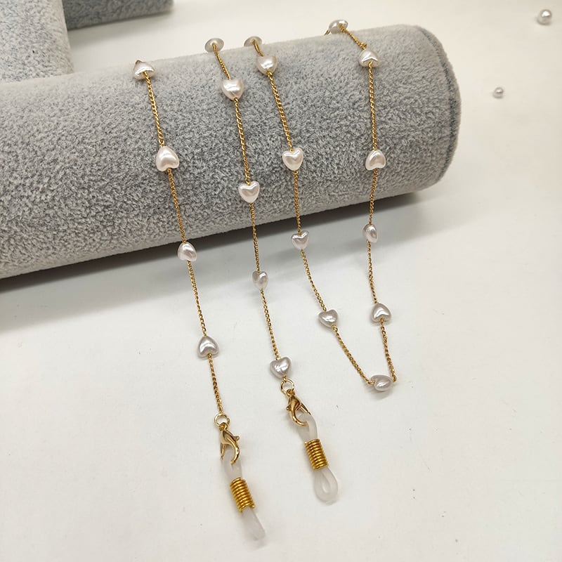 ♪575❤️ 韓国ビーズ　パール　ガラスビーズ　マスクチェーン　メガネチェーン ♪575❤️ 韓国ビーズ パール ガラスビーズ マスクチェーン