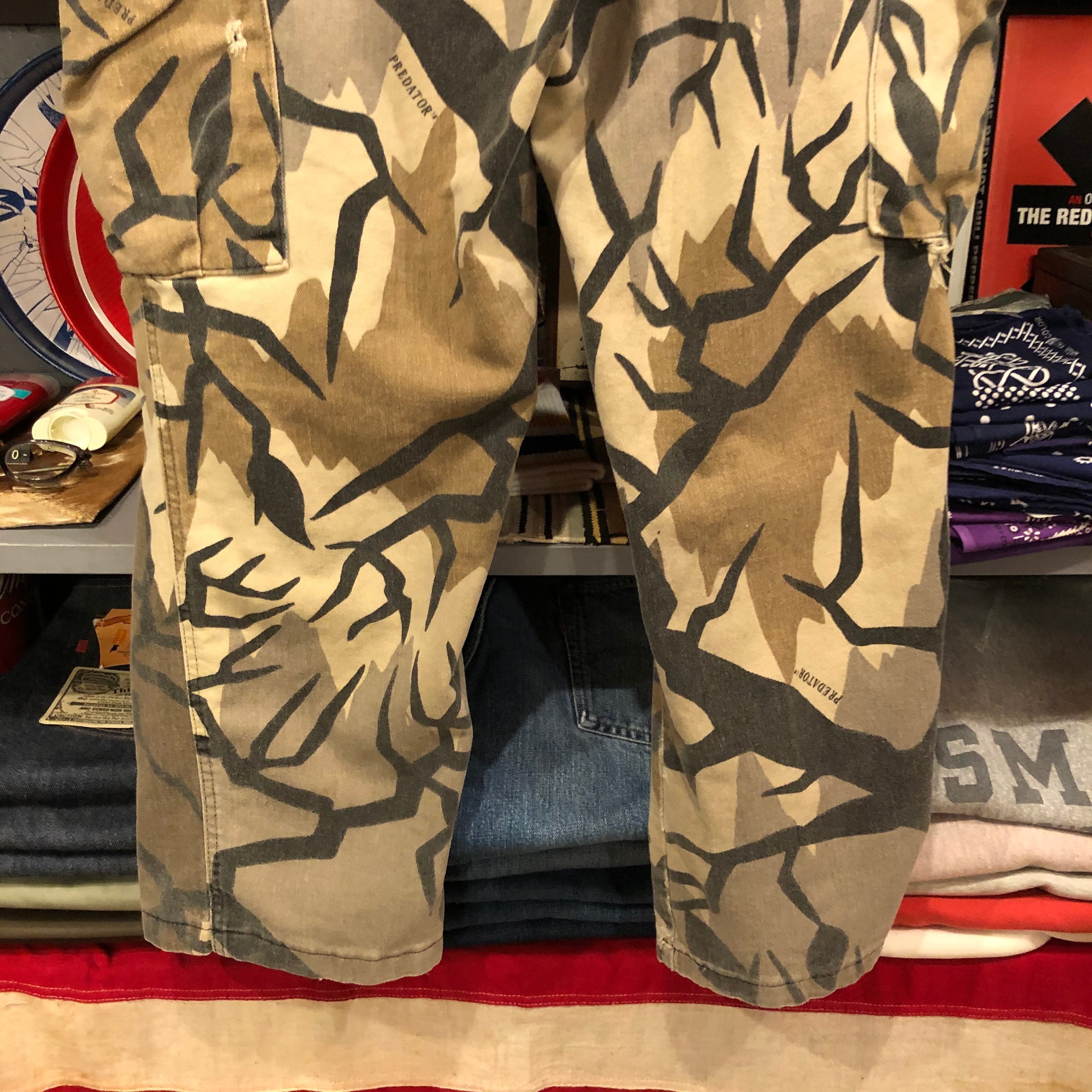 PREDATOR Camouflage Cargo Pants | VOSTOK