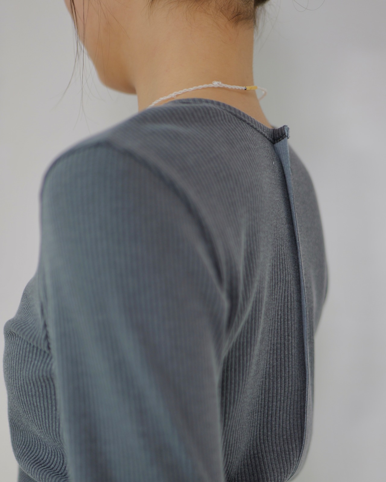 kotoha yokozawa - Click Dot Cardigan ：Blue Fog｜クリックドット／製品染めリブ＋ヘビー綿テープ