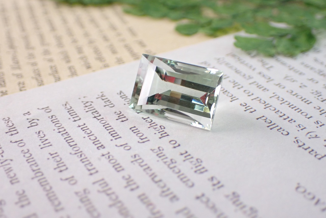 グリーンアメジスト　8.27ct　[C5‐369]