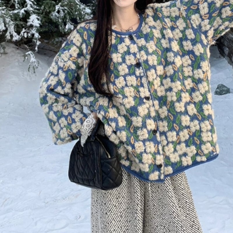 Blue Floral Bouclé Knit Cardigan S0299