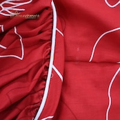 フラダンス 衣装 ワンピース ドレス レッド系 ムームーファクトリー ハワイ製 プルメリア柄 ハワイアンプリント T&L MUUMUU FACTORY アロハ フラ ダンス レッスン 練習 ホワイト系 赤 白 フリル 花柄 植物柄 フラワープリント 華やか 鮮やか かわいい おしゃれ 上品 フリル付き 美しい プルメリアデザイン 大人用ドレス フェスティバル用 パーティー