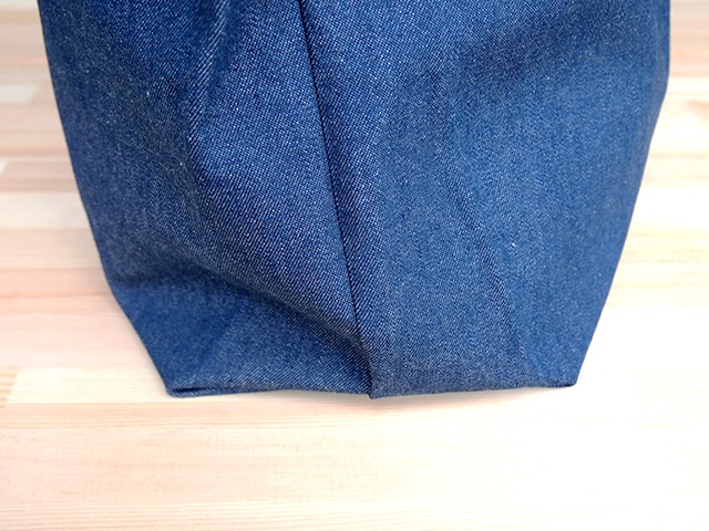 ショッピングショルダーバッグ（TOTE BAG LIGHT COLOR DENIM "ENJOY!"）