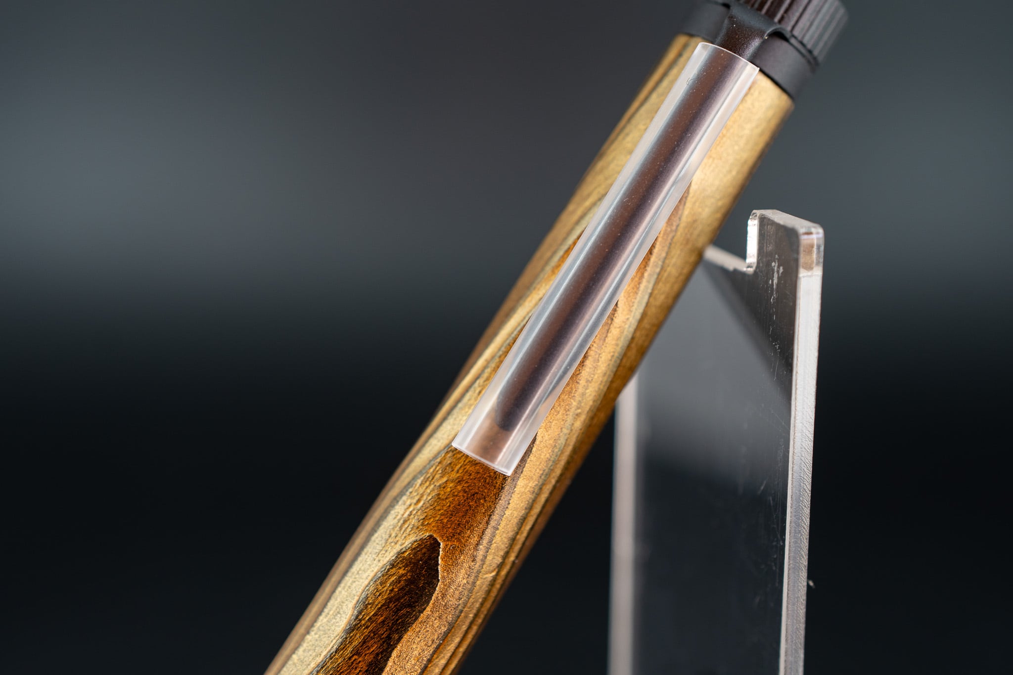 【日本が誇る銘木】屋久杉 浮造り 拭き漆 変わり塗 ① Black MP