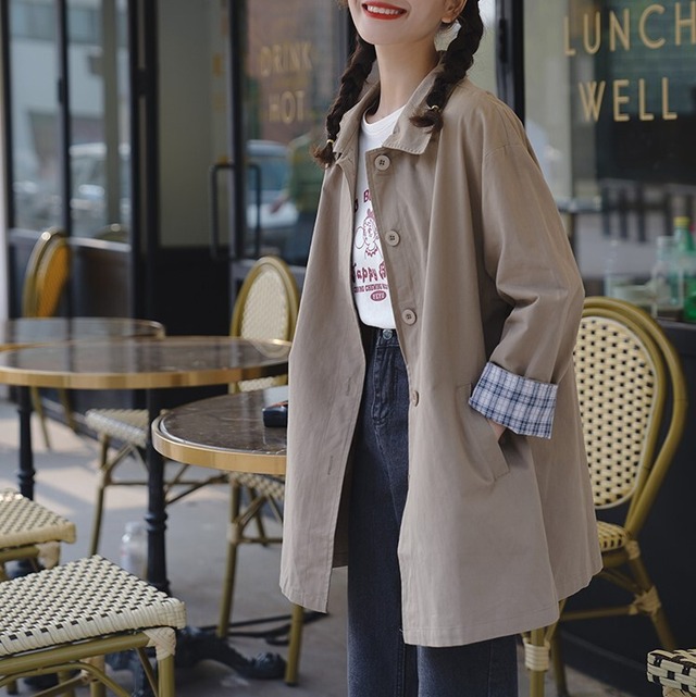 アウター レディース ジャケット ブルゾン ミディアム丈 長袖 襟付き ストレート ワイド かわいい 大人可愛い シンプル カジュアル おしゃれ お洒落 綺麗 モード系 おとな ナチュラル こなれ感 ラフ キュート ガーリー ルーズ レトロ モダン アンティーク 抜け感 存在感 無地 OL 通勤 学生 デート お出かけ 女子会 休日 旅行 散歩 カフェ巡り 街歩き 公園デビュー フリーサイズ ベージュ アーミーグリーン 春 秋 10代 20代 30代 40代 ママ 韓国 着回し 普段使い モテ 送料無料