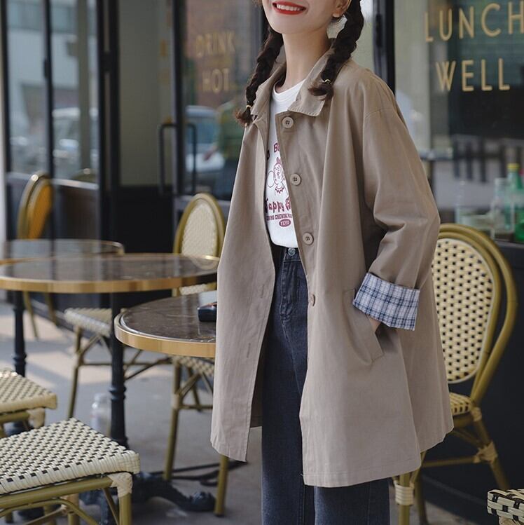 アウター レディース ジャケット ブルゾン ミディアム丈 長袖 襟付き ストレート ワイド かわいい 大人可愛い シンプル カジュアル おしゃれ お洒落 綺麗 モード系 おとな ナチュラル こなれ感 ラフ キュート ガーリー ルーズ レトロ モダン アンティーク 抜け感 存在感 無地 OL 通勤 学生 デート お出かけ 女子会 休日 旅行 散歩 カフェ巡り 街歩き 公園デビュー フリーサイズ ベージュ アーミーグリーン 春 秋 10代 20代 30代 40代 ママ 韓国 着回し 普段使い モテ 送料無料