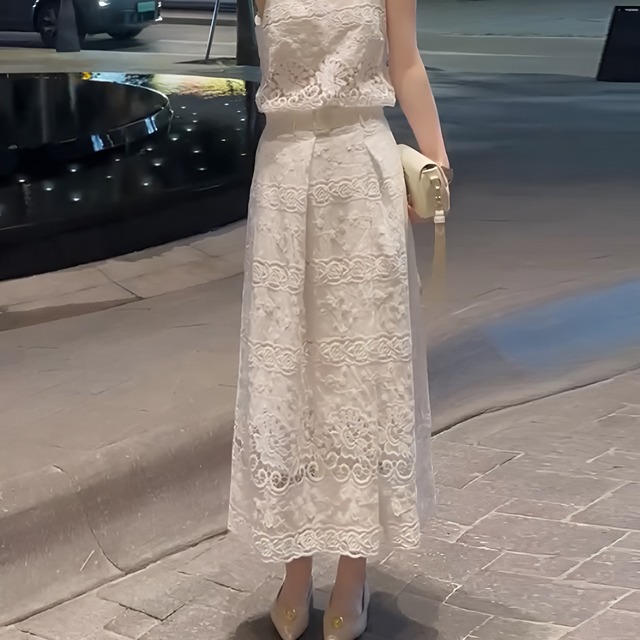 ホワイトレースホローハイウエストスリムスカート　BM1165