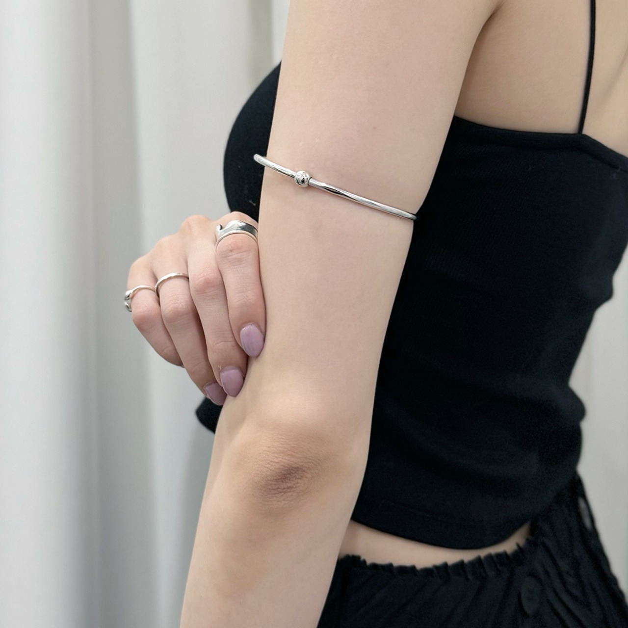 chain arm cuff