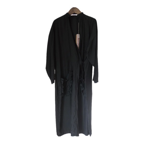 TOWAVASE(トワヴァーズ）Volant silk robeシルク ローブ/black(ブラック)