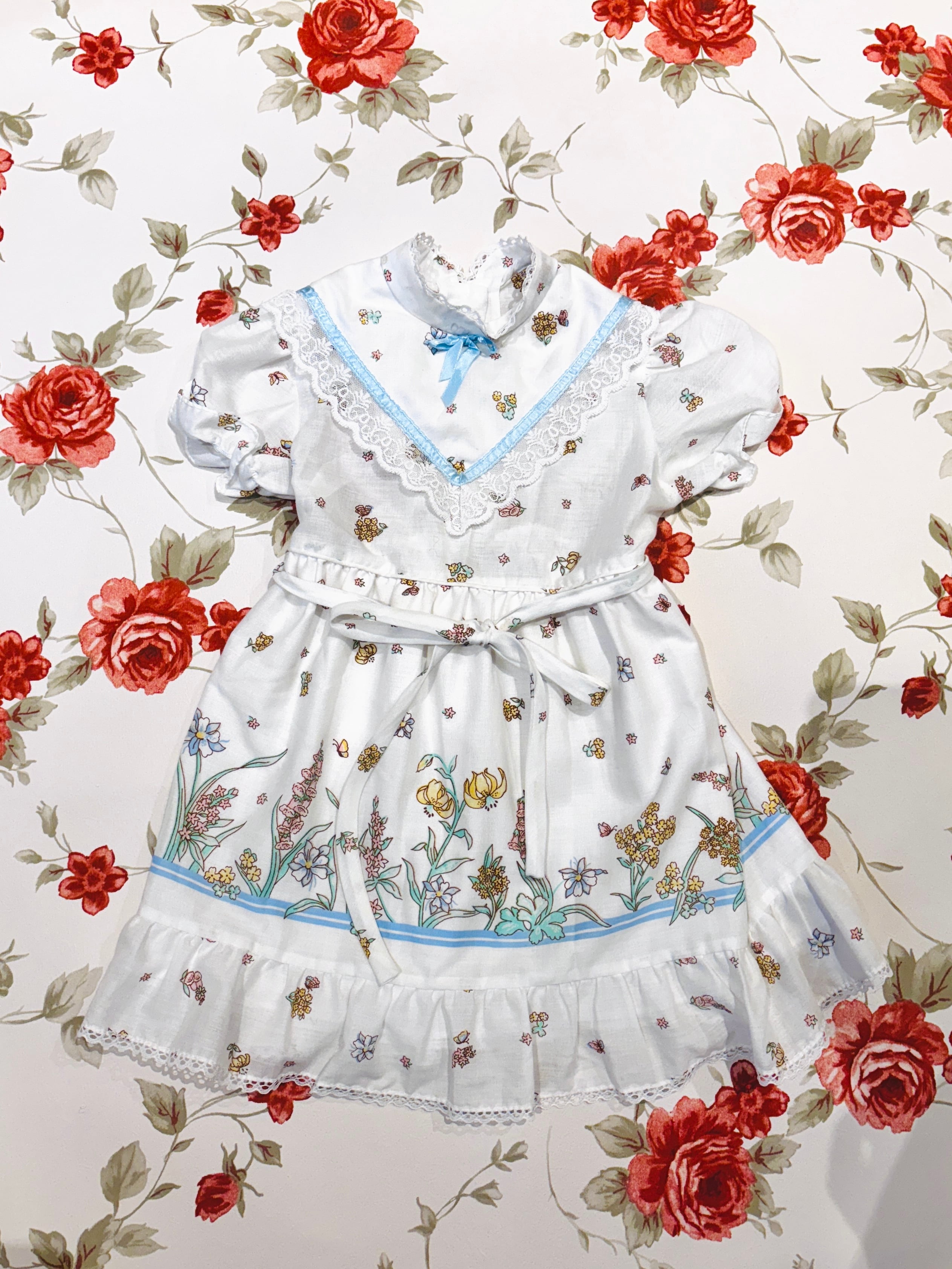 【KIDS vintage】flower dress . about 4y