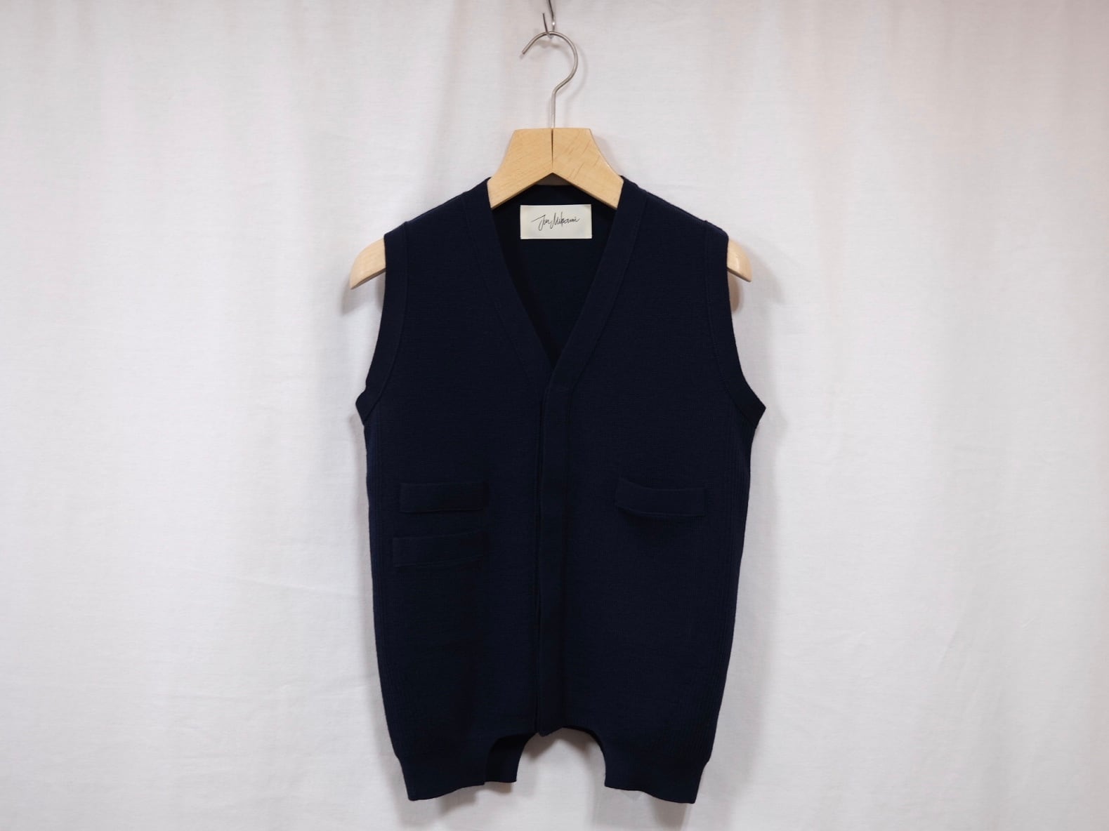 JUN MIKAMI “ ニットベスト“ Navy | Lapel online store