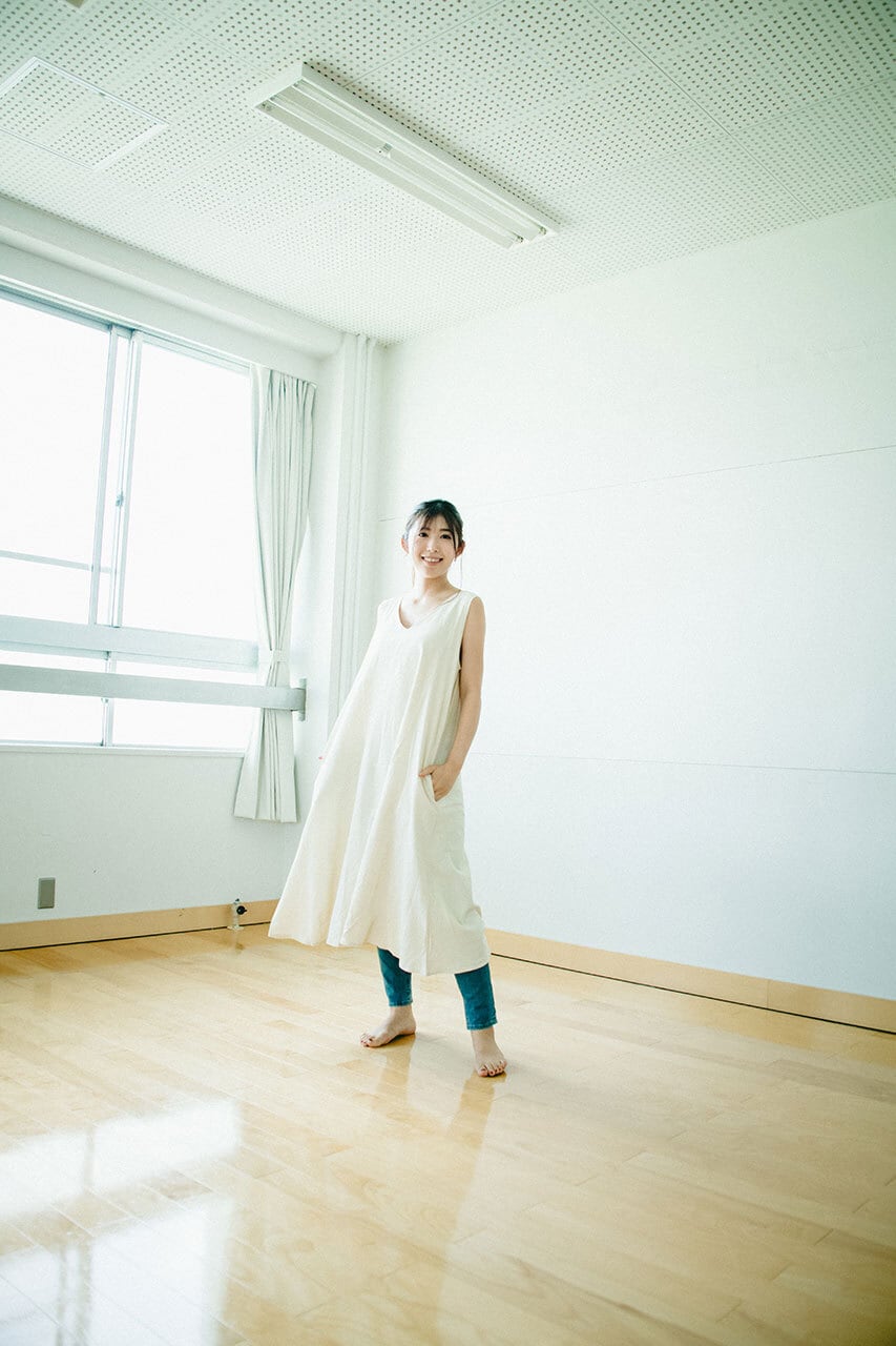 さらり白ワンピ