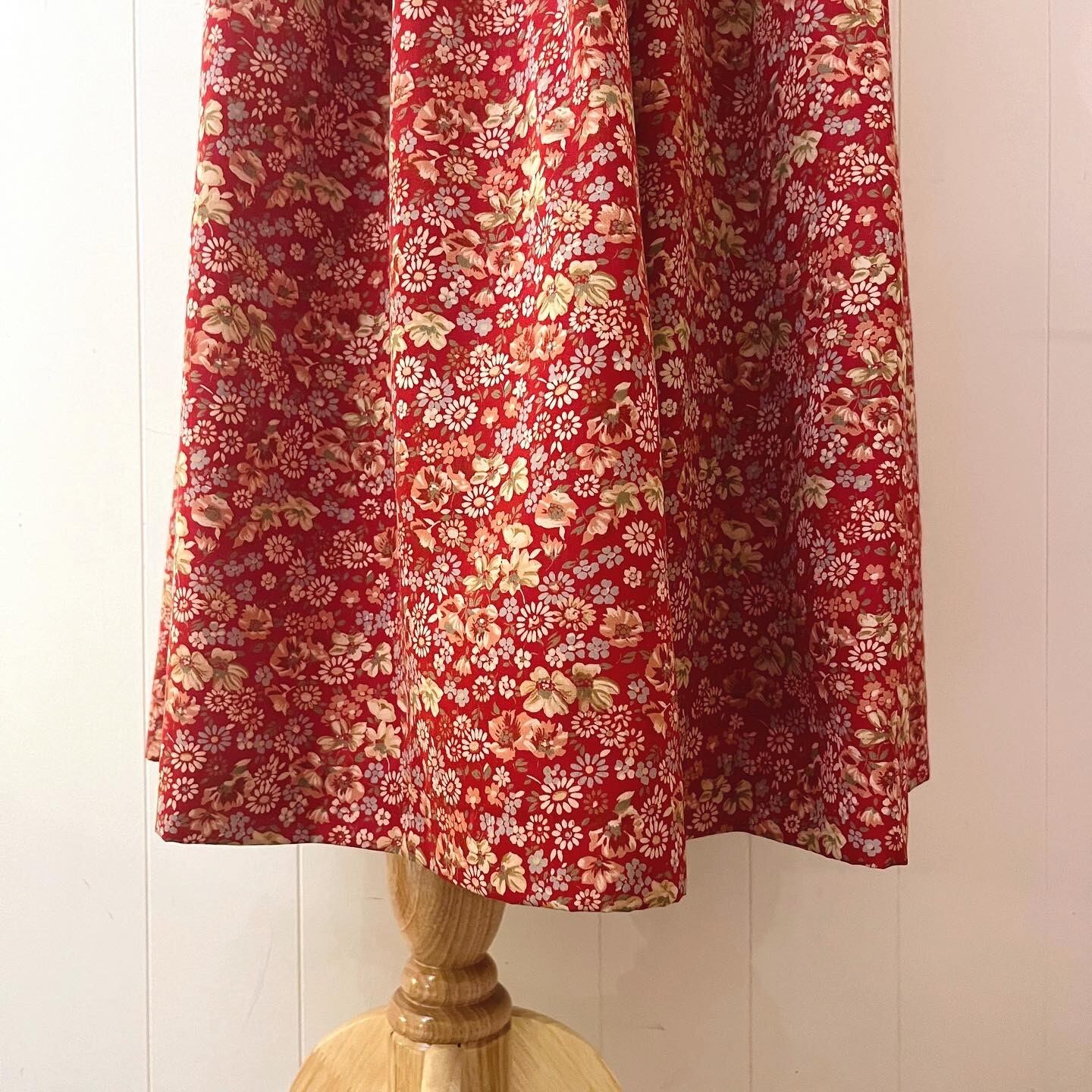 red flower waist ribbon skirt