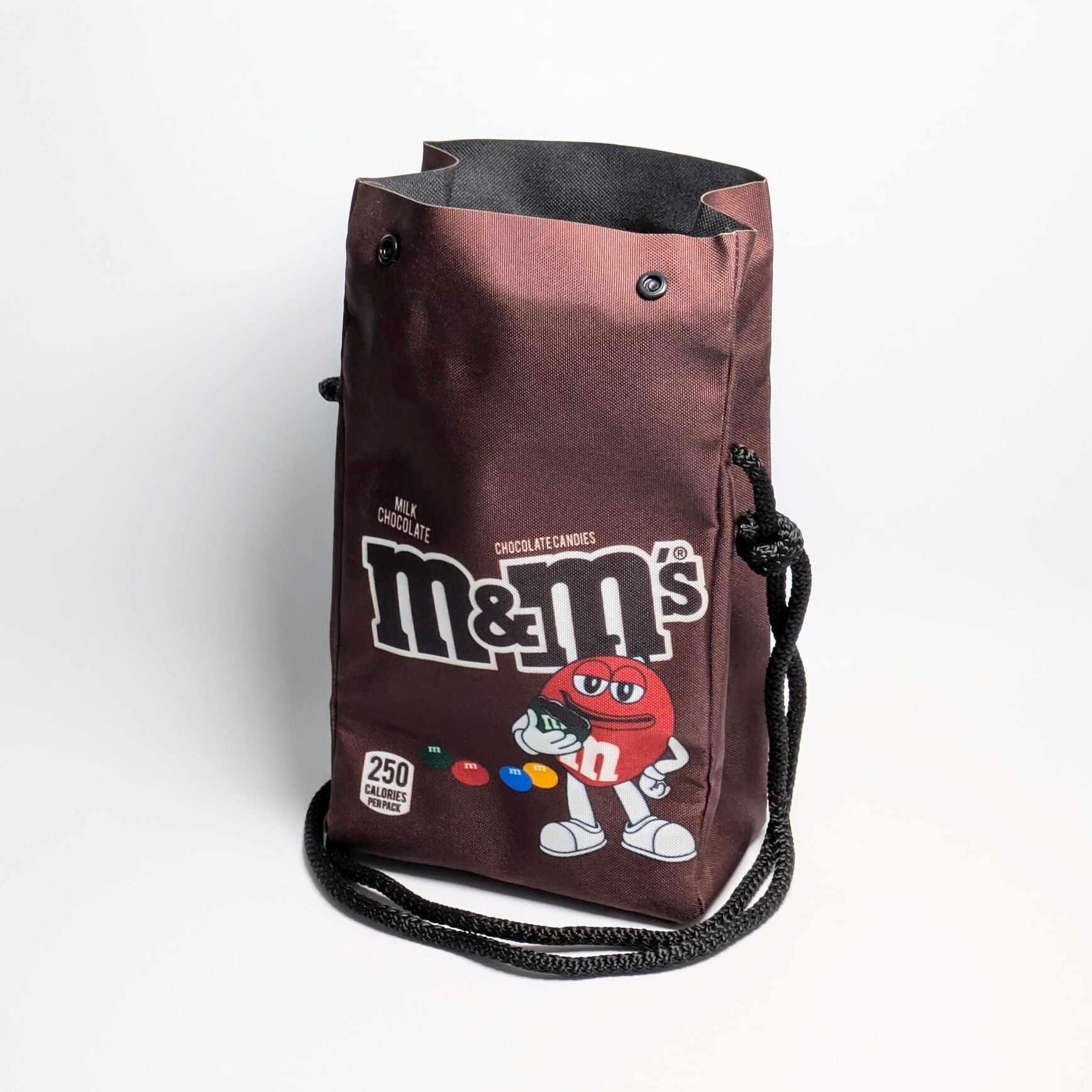 再入荷!【m&m's エムアンドエムズ】ロープショルダーバッグ*チョコレートパッケージ風 / Food Bag 〚アメリカン雑貨 アメトイ〛