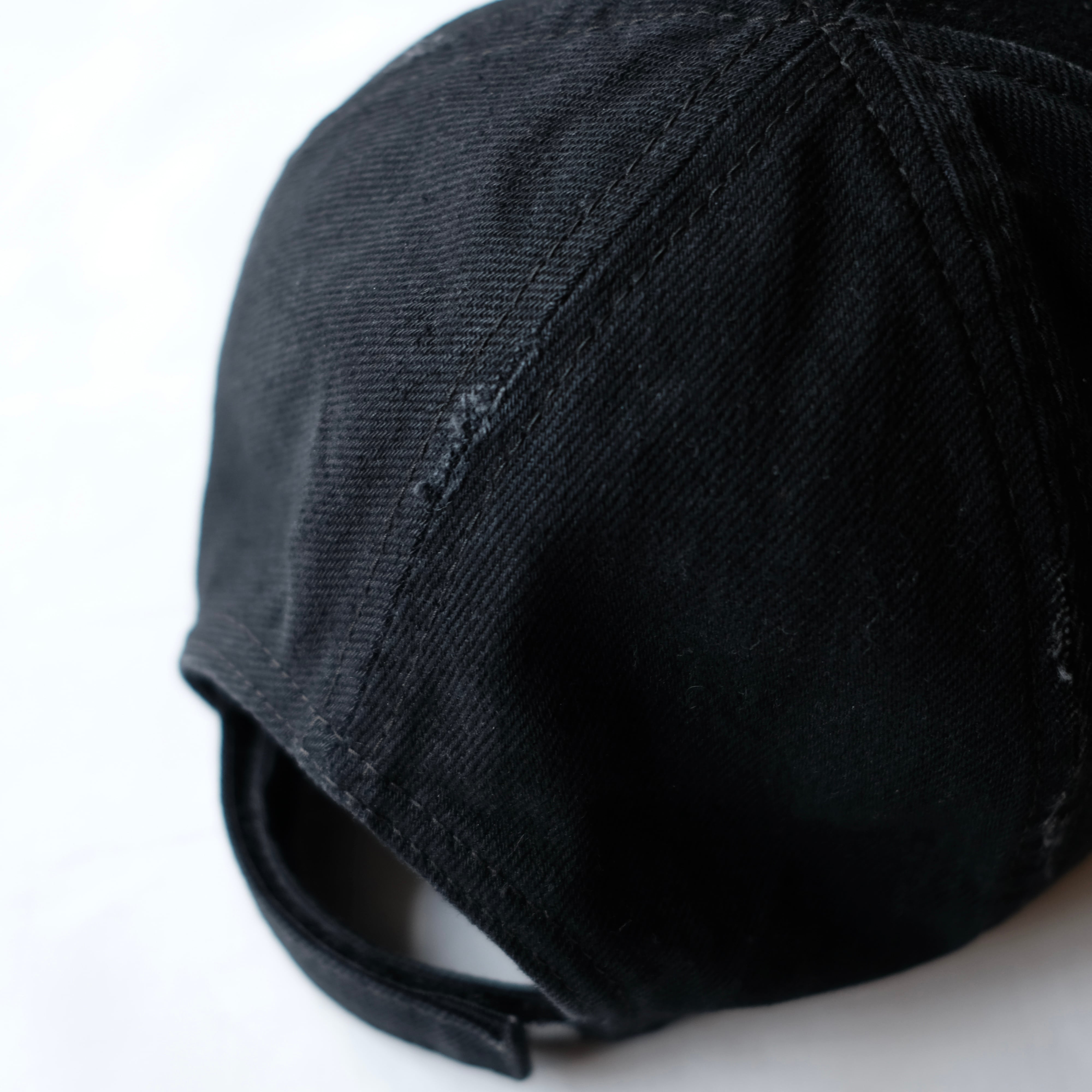 MIU MIU 2024 BLACK DENIM CAP | safarionline MIU MIU 2024 BLACK DENIM CAP | safarionline