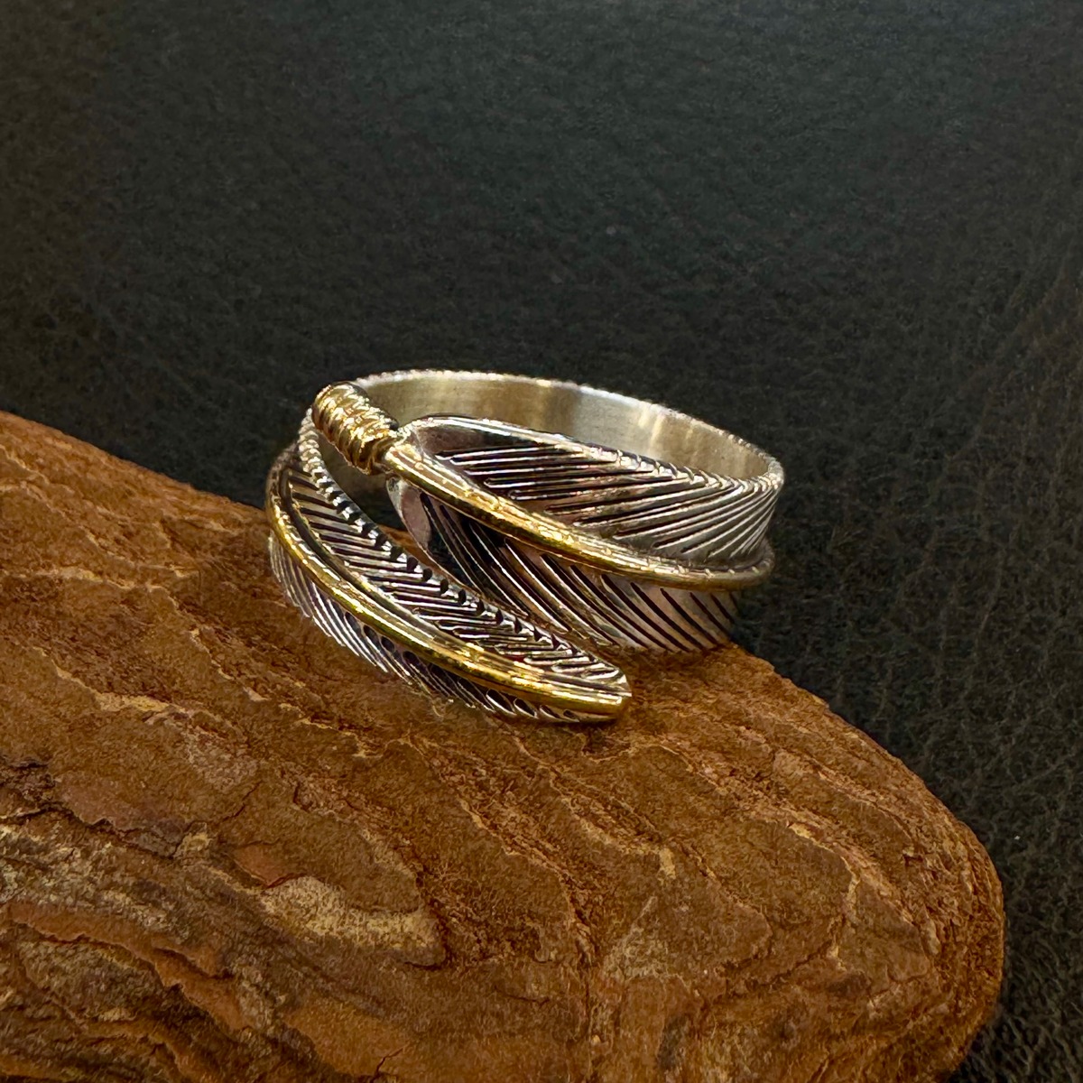 Indian Jewelry ハーヴィーメイス フェザー リング 12K-送料無料 