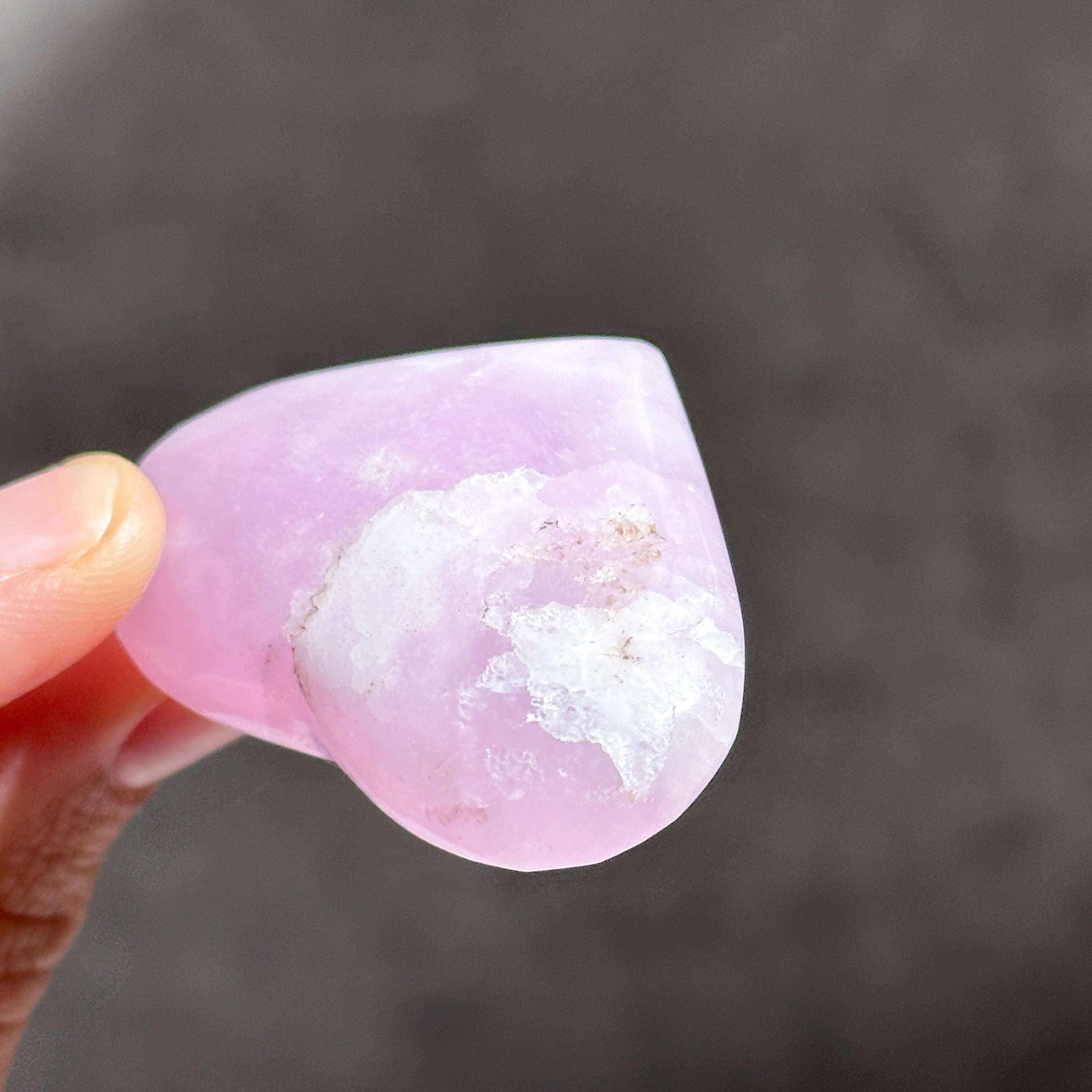 ピンクアラゴナイト ハート52◇Pink Aragonite◇天然石・鉱物