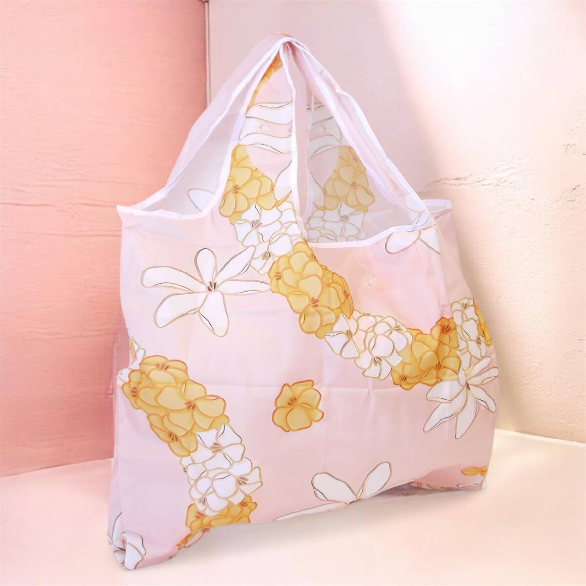 ハワイ エコバッグ パッカブル 母の日 レイ柄 ピンク 軽量 薄型 上品 ギフト ハワイ雑貨 フラ 花 かわいい<プルメリアレイ&ティアレ>