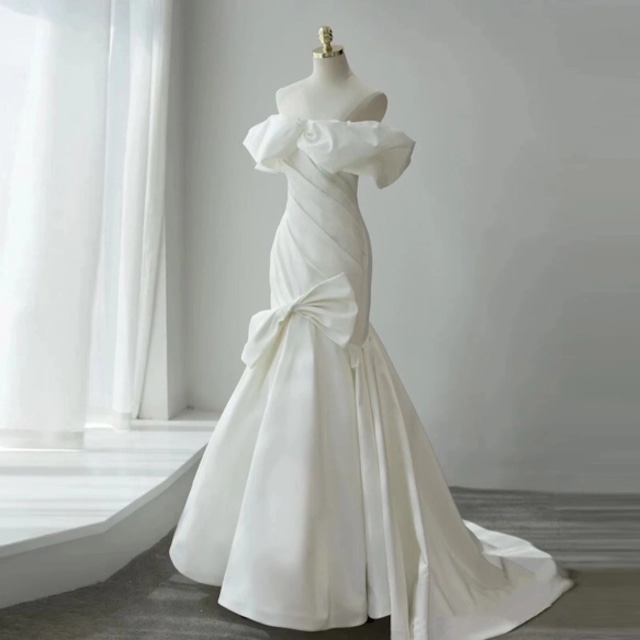 オフショルダー フロントリボンウエディングドレス | Cinderelladress