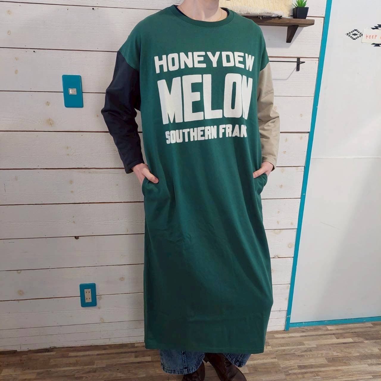 『People's』2869  配色長袖ロゴワンピース　OE天竺ソフト天竺　フリーサイズ　Limeライム