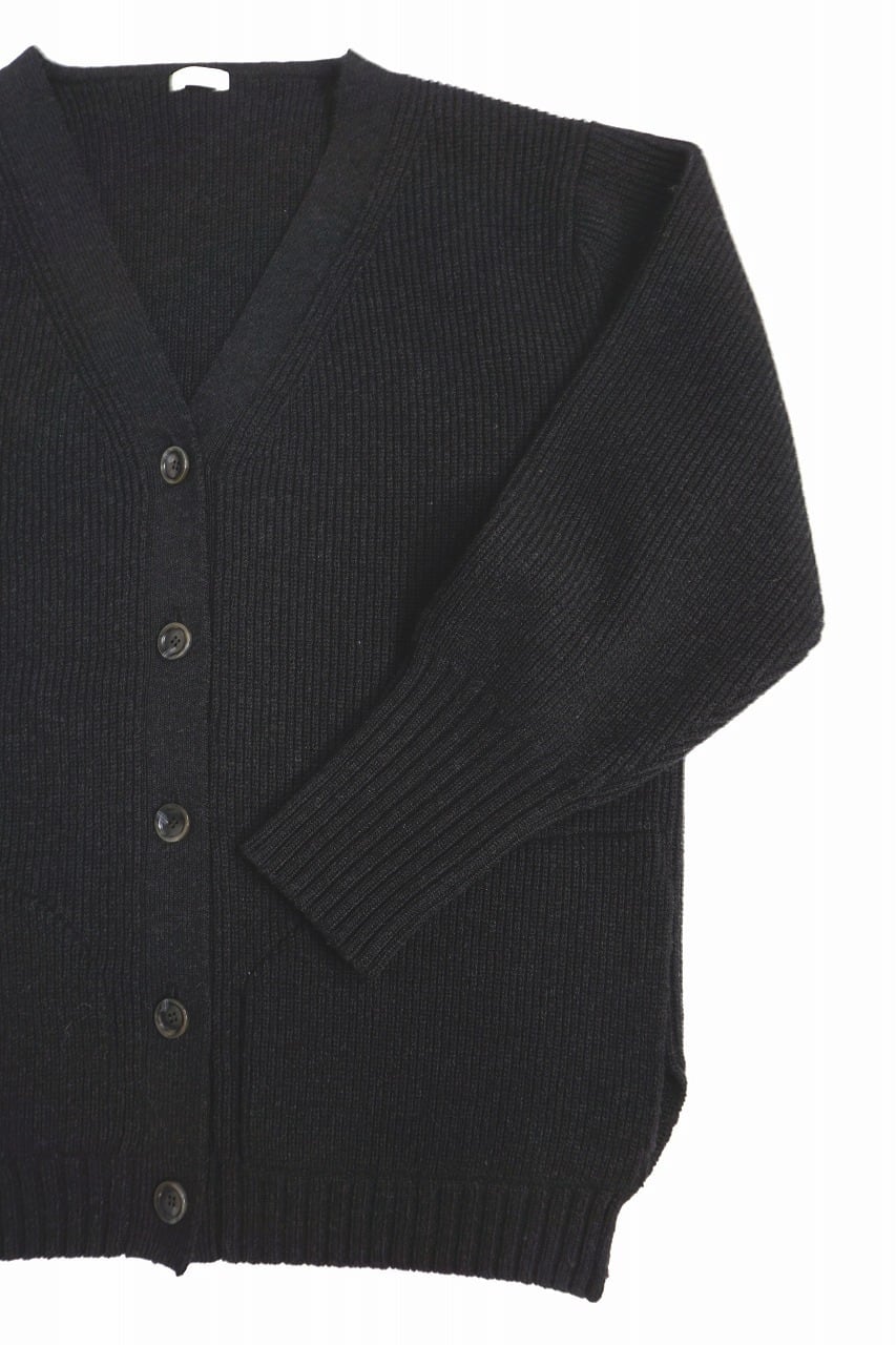 Hand Framed V-Neck C/D