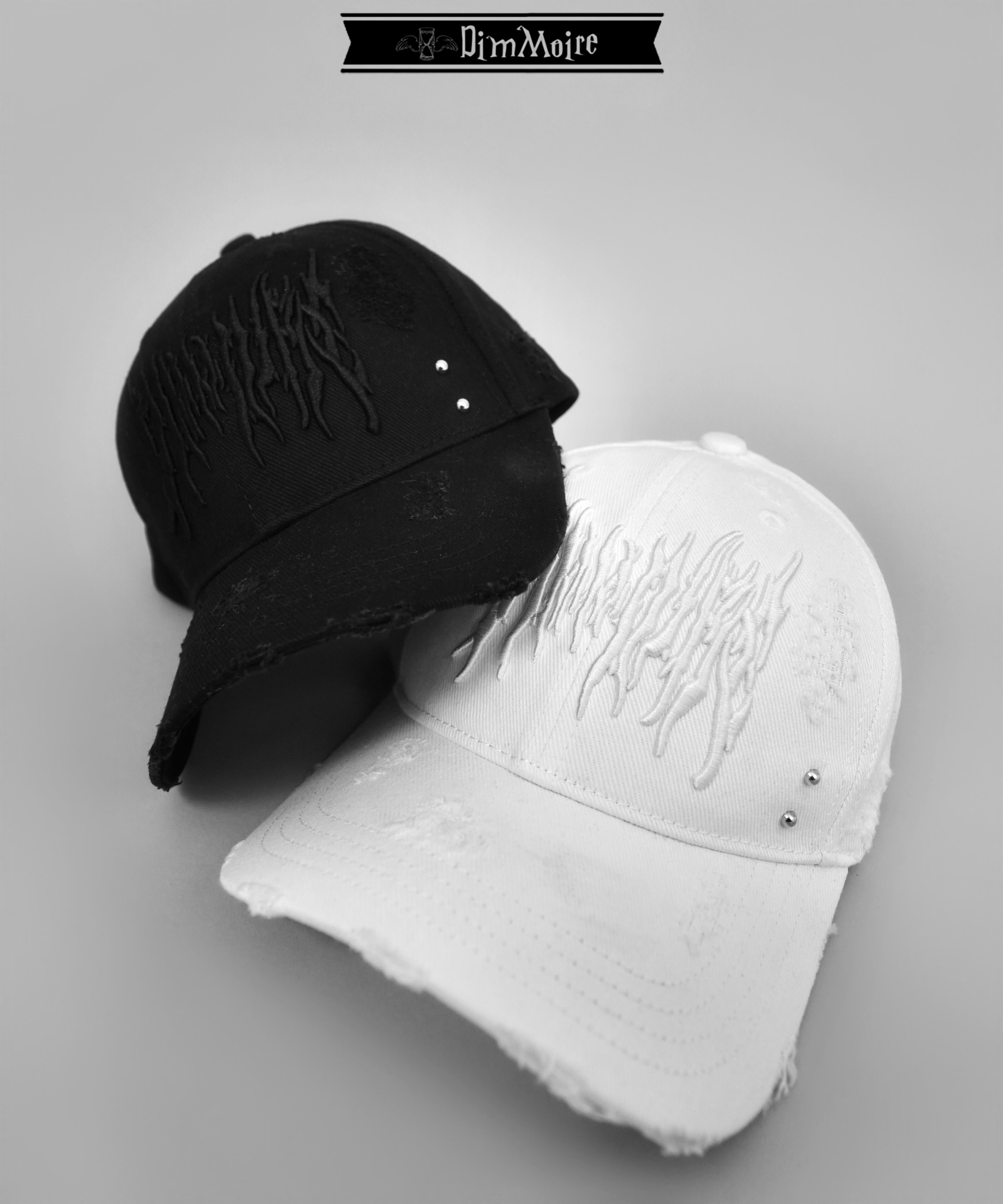 ロゴ刺繍ダメージCAP【Black】 | DimMoire