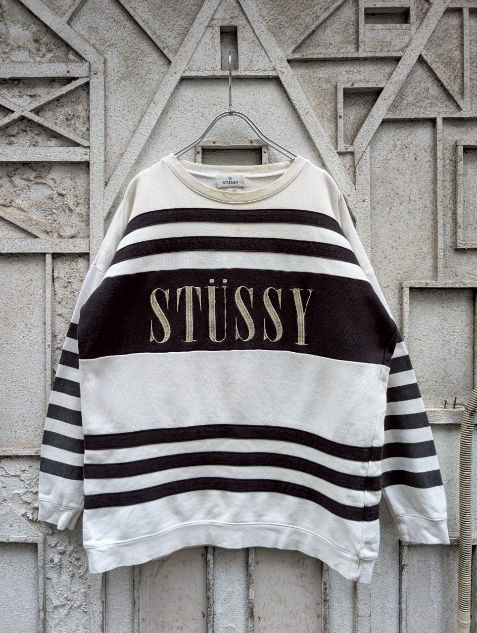 "STUSSY" border L/S