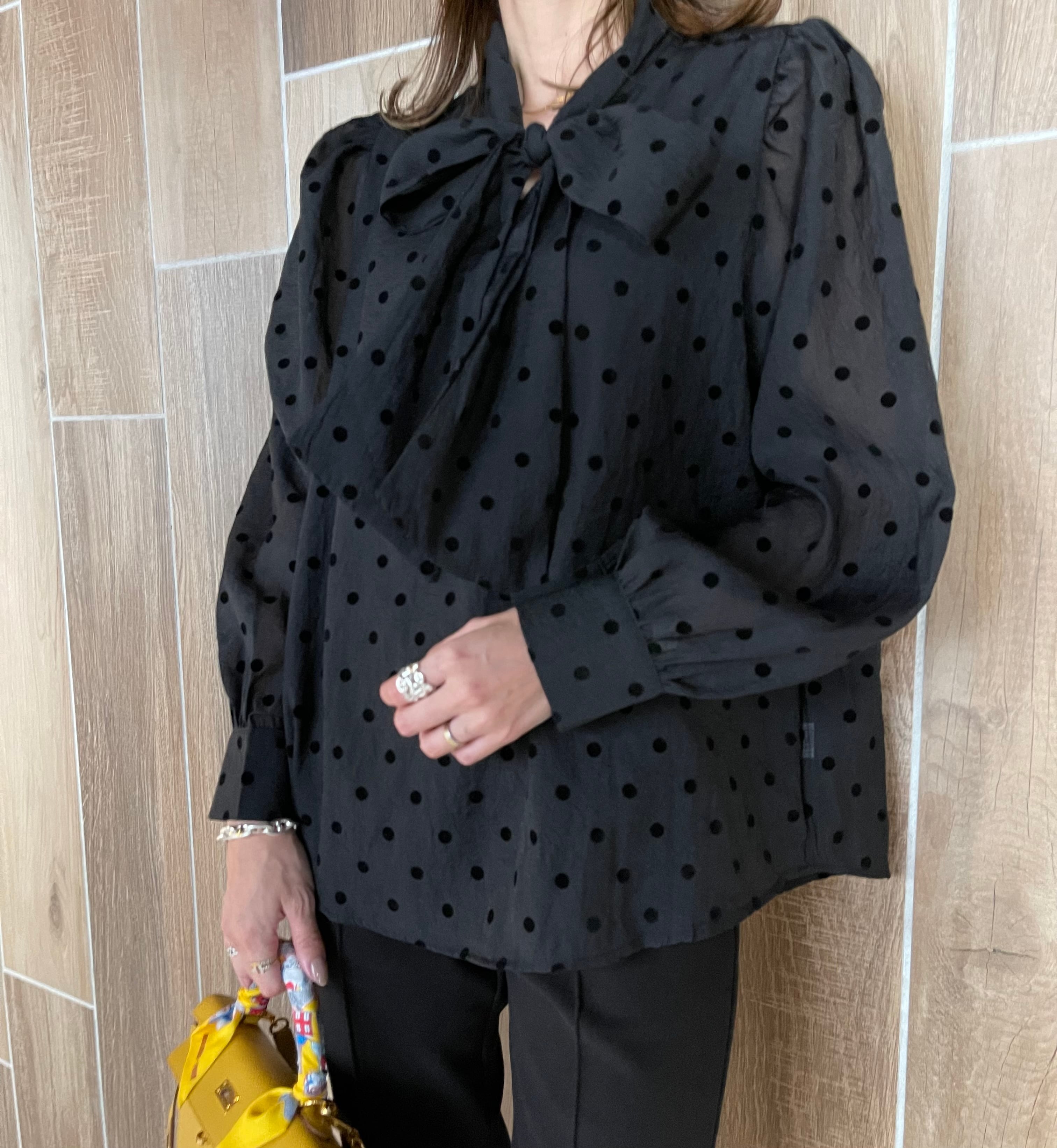 ◆予約◆ビッグリボンドットシャツ(ご注文から1-2週間程でお届け)