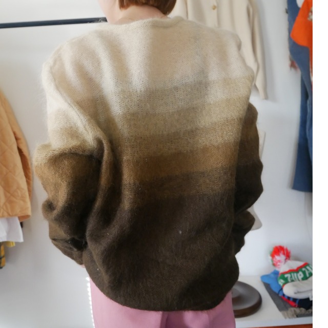 Gradation brown knit