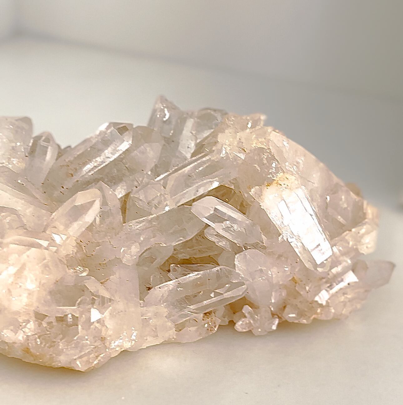 ◎水晶クラスター◎ 水晶クラスター 母岩付き 11cm×8.5cm | Stones Aztarino
