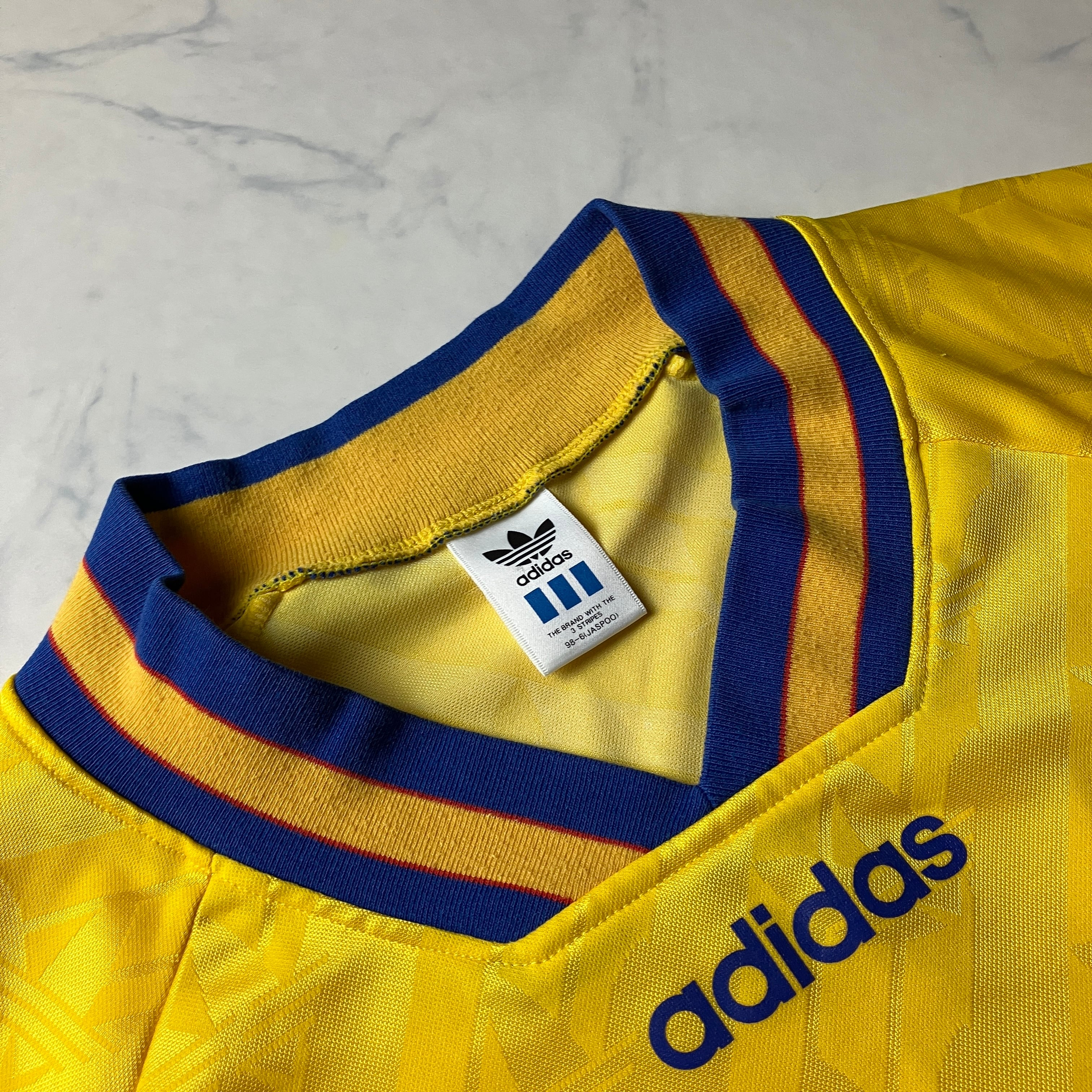 90s~ adidas アディダス デサント製 ゲームシャツ サッカー y2k | hanome。