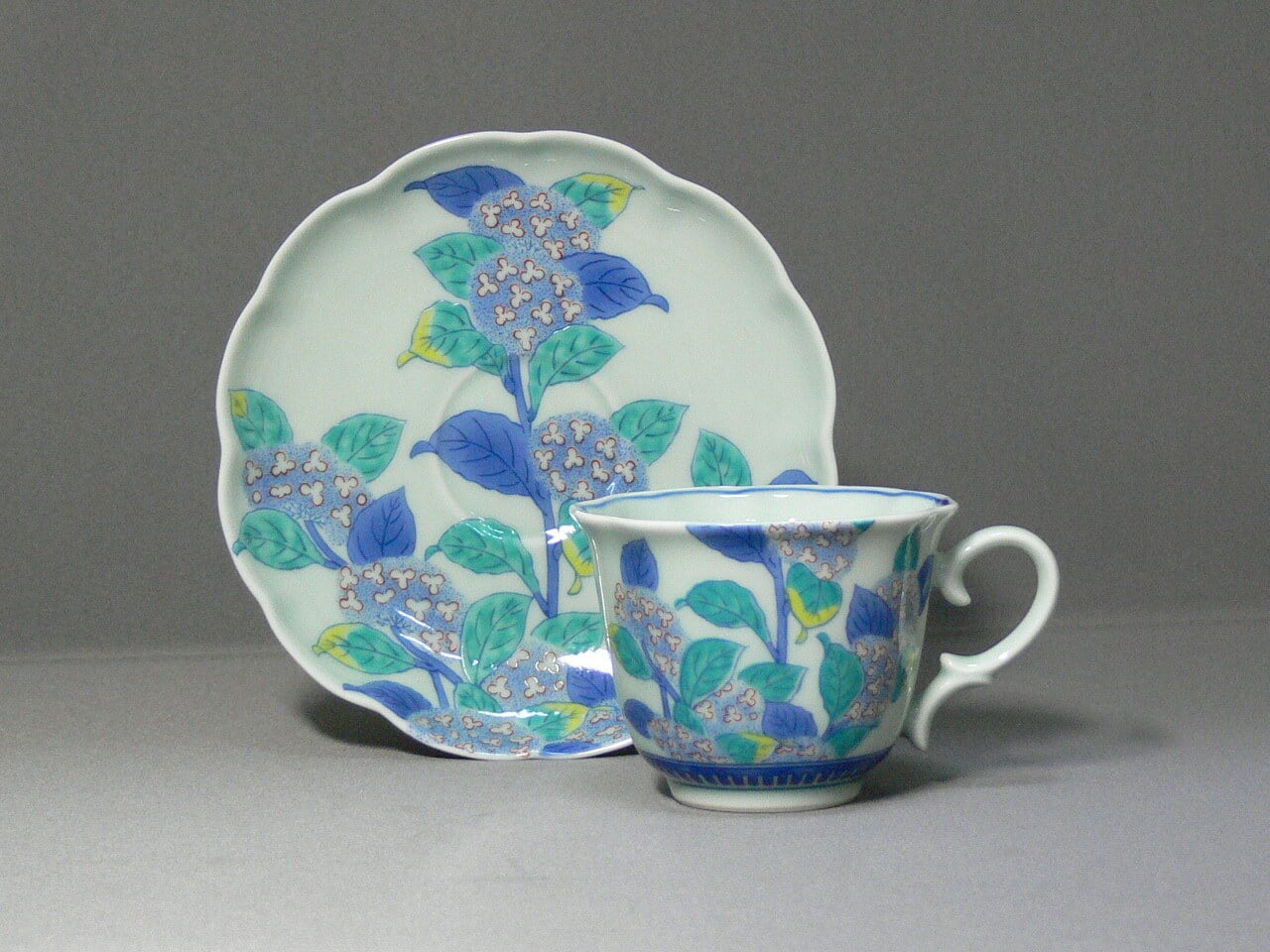 有田焼 色鍋島コーヒー碗皿 紫陽花 カップ＆ソーサー | 有田焼ショップ