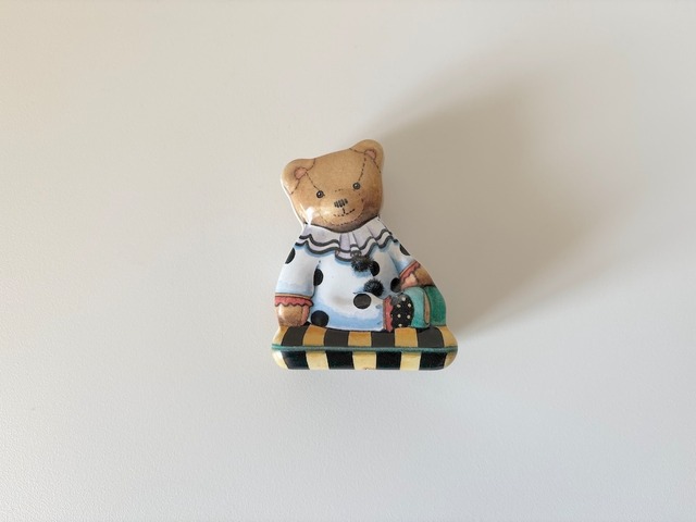 【イギリス】Hunkydory Designes Ltd./ Dana Kubick 1992 くまの缶その②