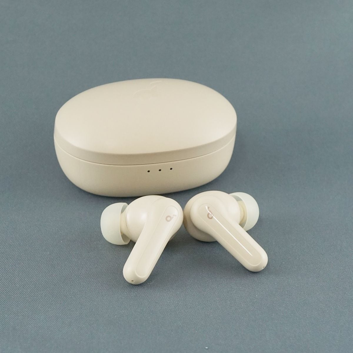 Anker Soundcore Life P2 mini 完全ワイヤレスイヤホン USED美品