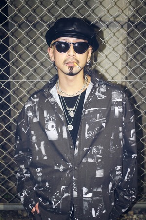 TOS Abstract Echo Shirt