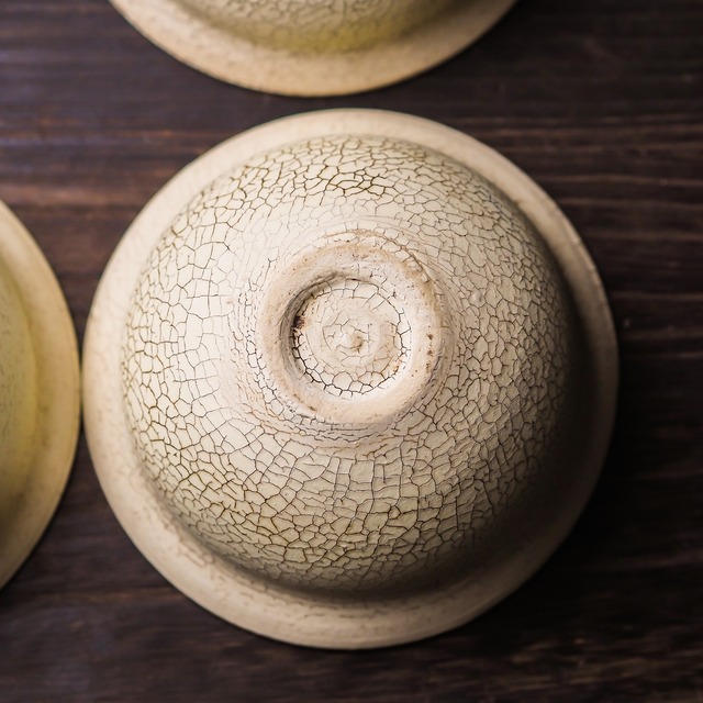 ひび白 リム3寸小鉢（小付・小鉢・豆皿）／吉永哲子
