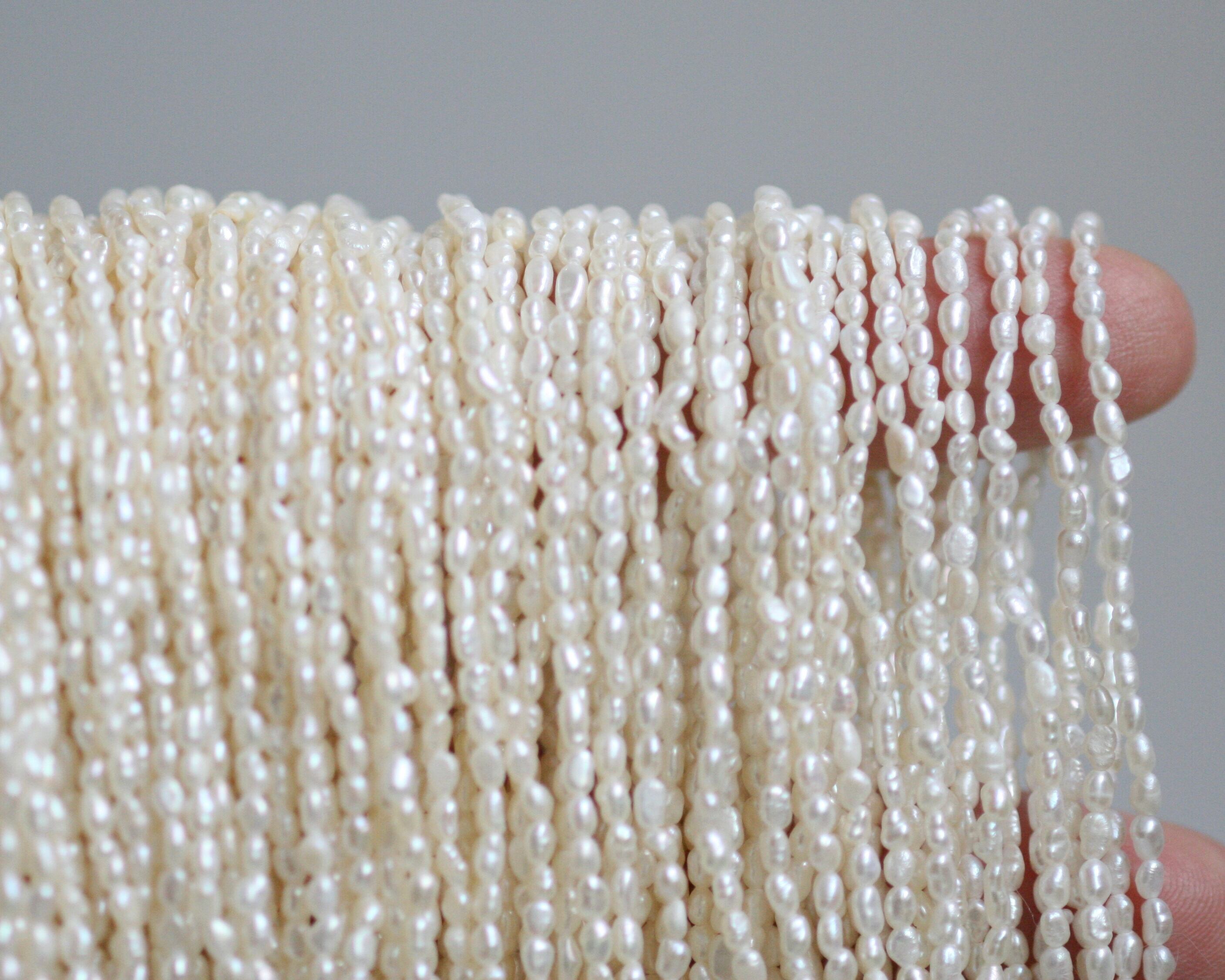 桜瑪瑙(さくらめのう)九尾 狐手彫り 台座付き 桜瑪瑙(さくらめのう)九