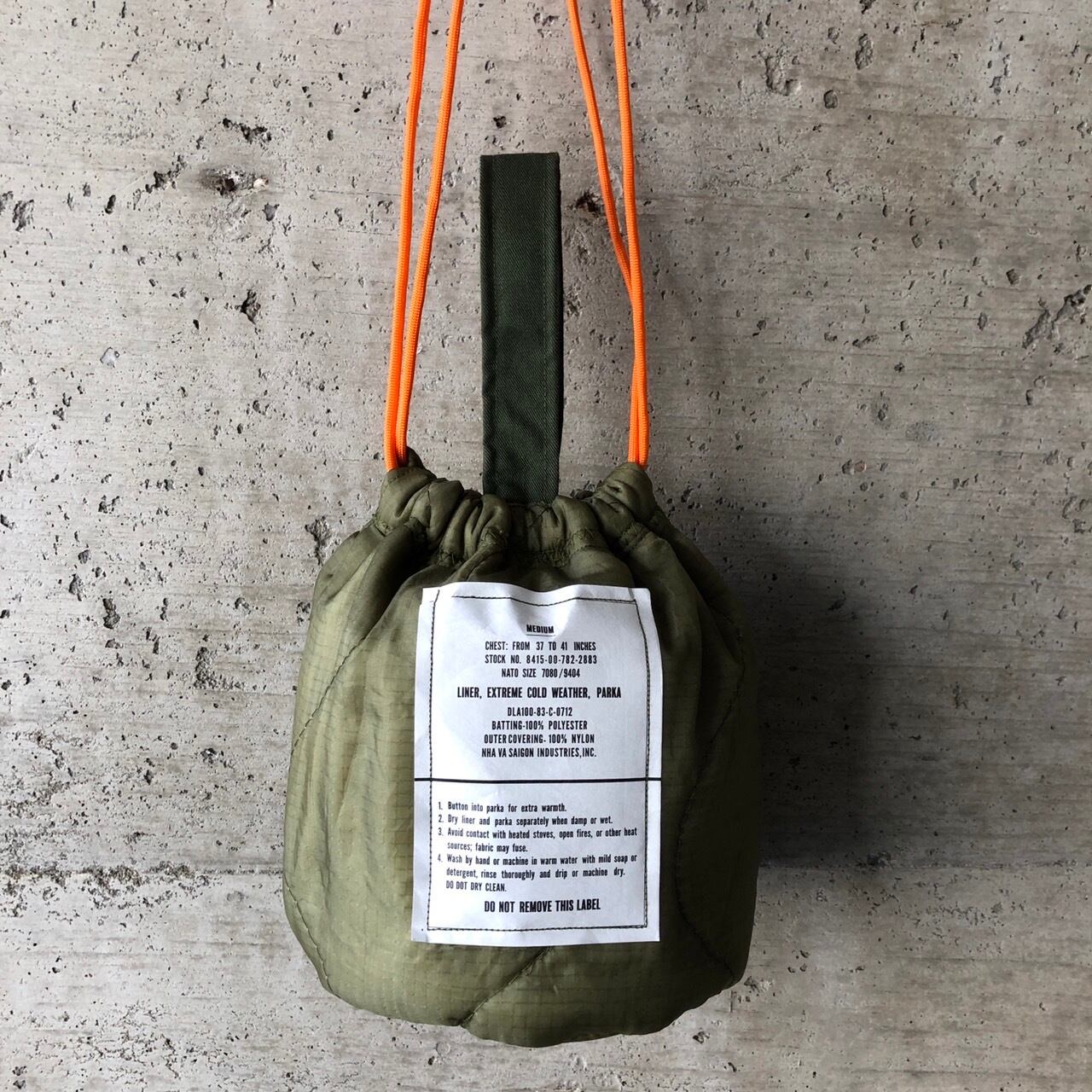 ミリタリーリメイク商品 | ビンテージ雑貨 家と外で