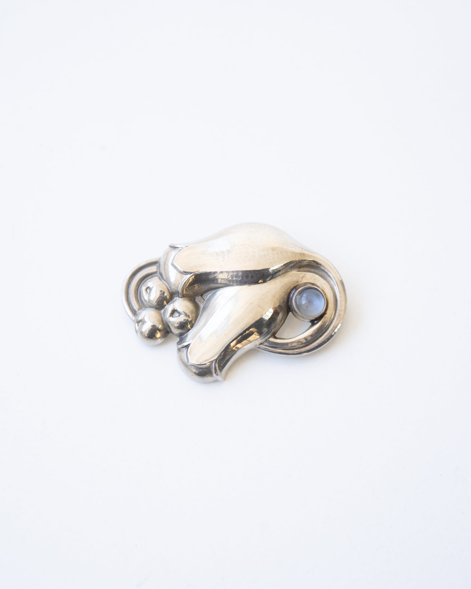 Georg Jensen × Royal Copenhagen〉Flora Danica Brooch | Re:STATION