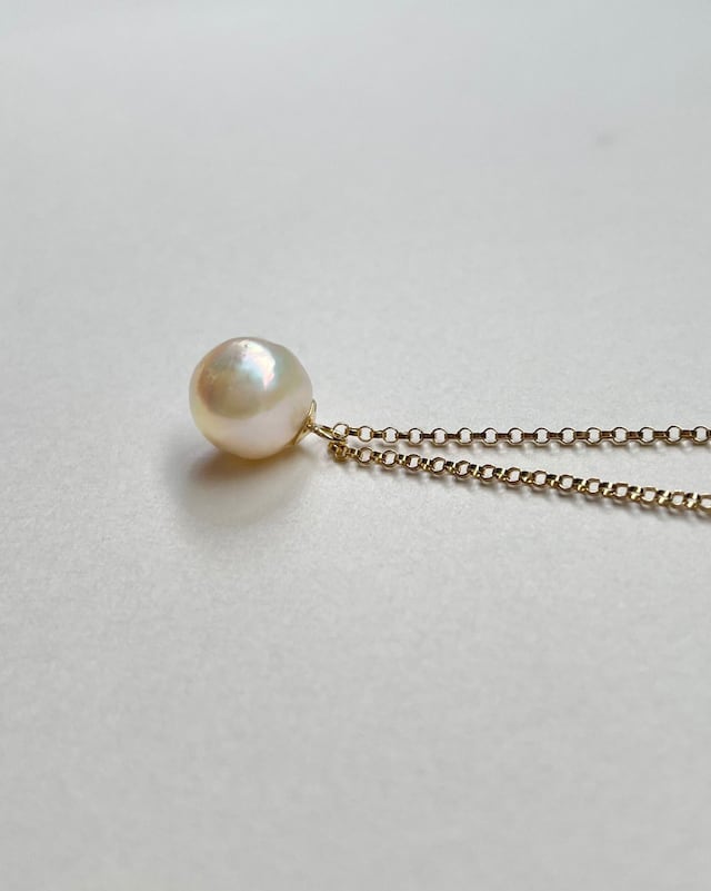 お月さまを胸に。」 | びわ湖の真珠のネックレス | malble jewels