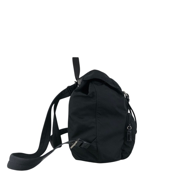 PRADA プラダ バックパック ブラック トライアングルロゴ フロントバックル ナイロン フロントポケット リュック vintage ヴィンテージ オールド 6abvn2